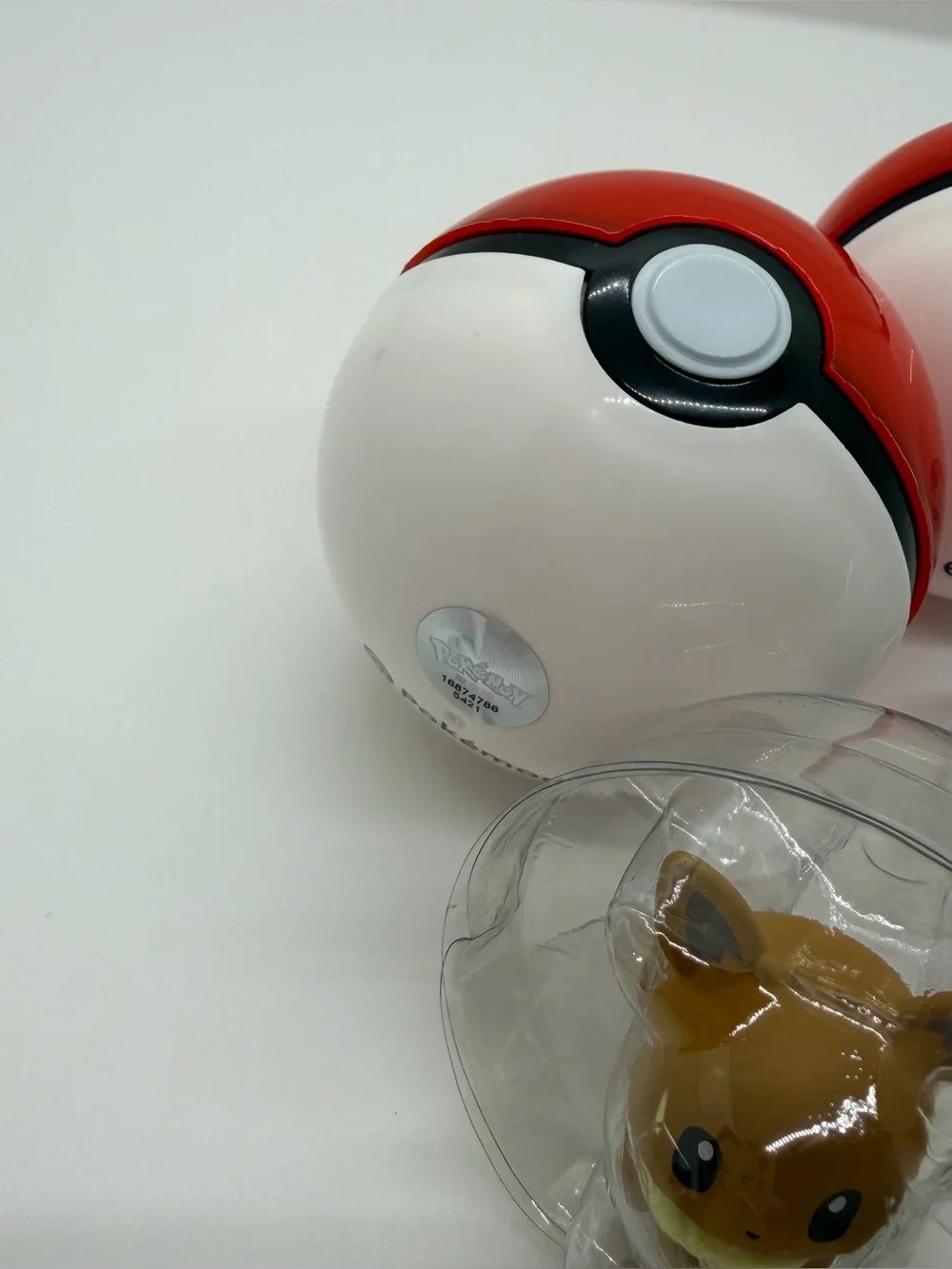 Pokemon (2) Bundle Palmsize Wonders Confirmed Eevie and Mewtwo Figurines